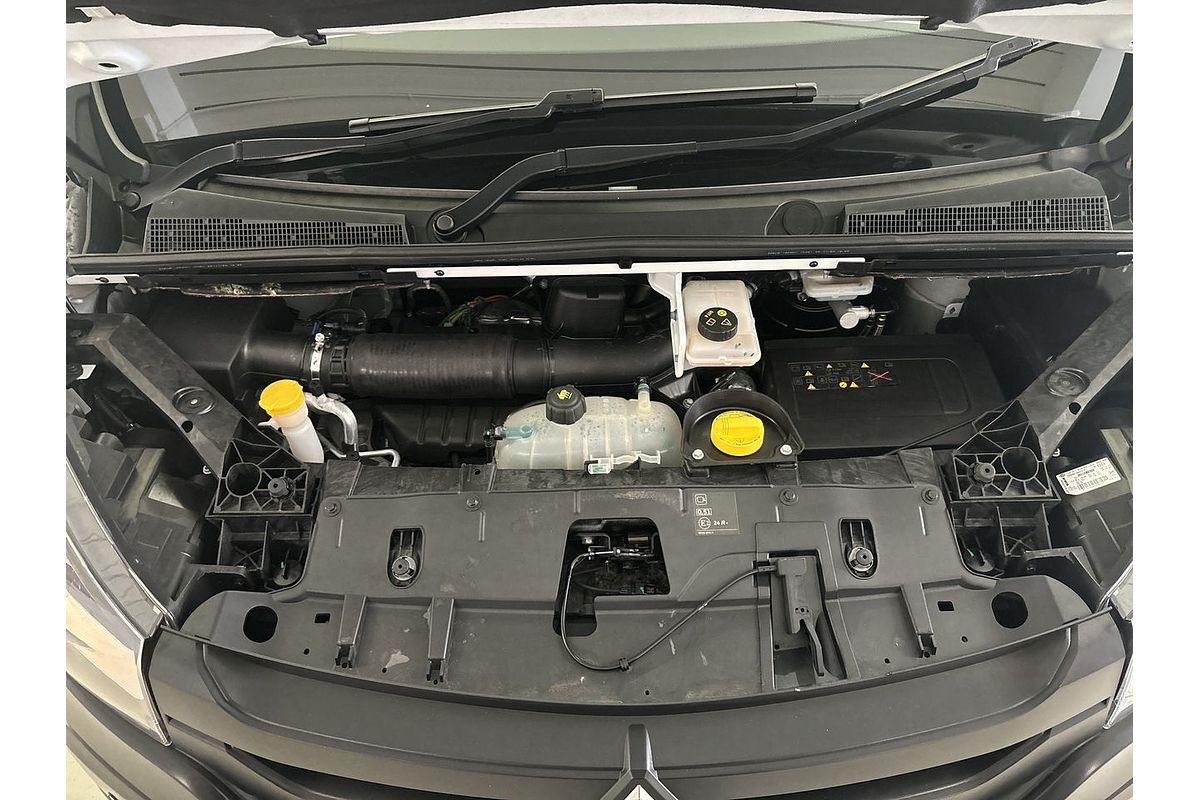 2020 Mitsubishi Express GLX SN LWB