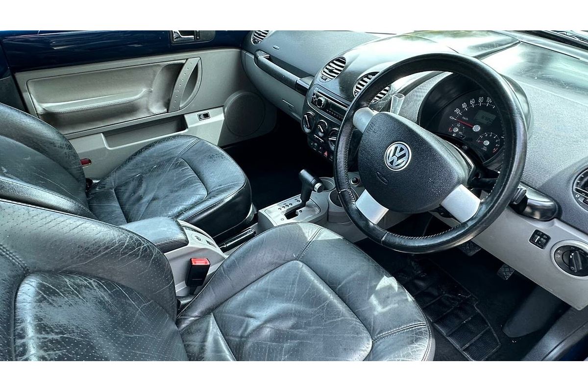 2003 Volkswagen Beetle 1Y