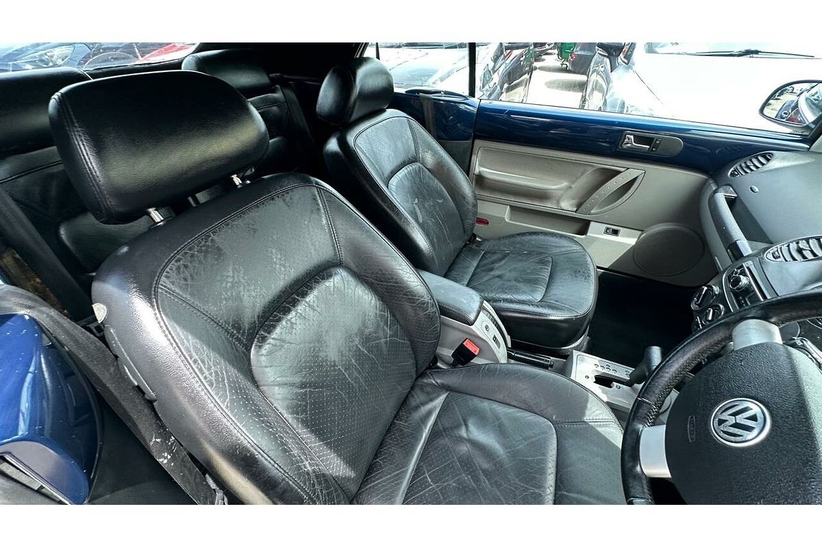 2003 Volkswagen Beetle 1Y