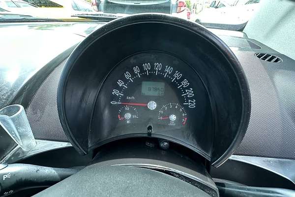 2003 Volkswagen Beetle 1Y