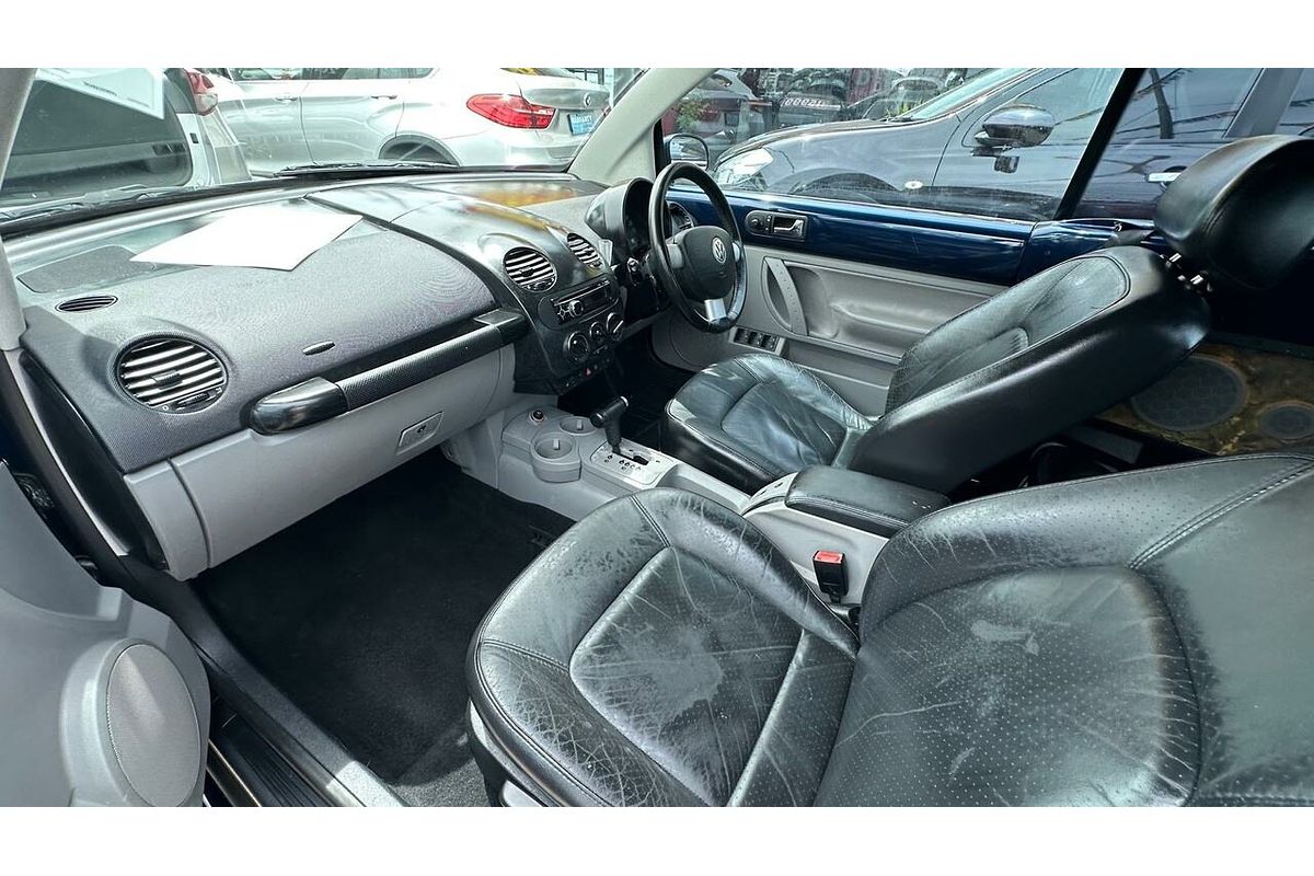 2003 Volkswagen Beetle 1Y