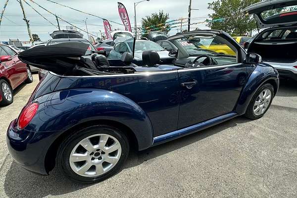 2003 Volkswagen Beetle 1Y