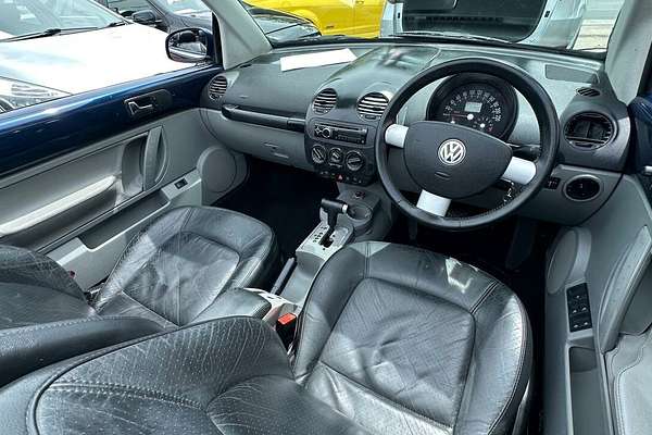 2003 Volkswagen Beetle 1Y