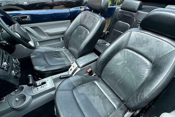 2003 Volkswagen Beetle 1Y