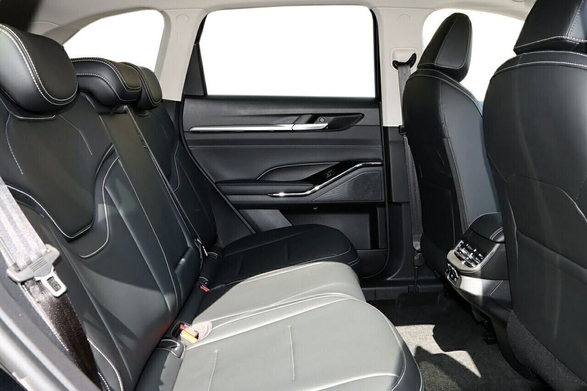 2024 GWM Haval H6 Lux B01