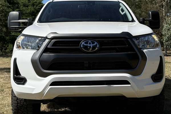 2023 Toyota Hilux SR GUN126R 4X4