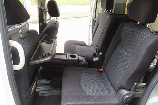 2014 Nissan SERENA C25 PEOPLE MOVER