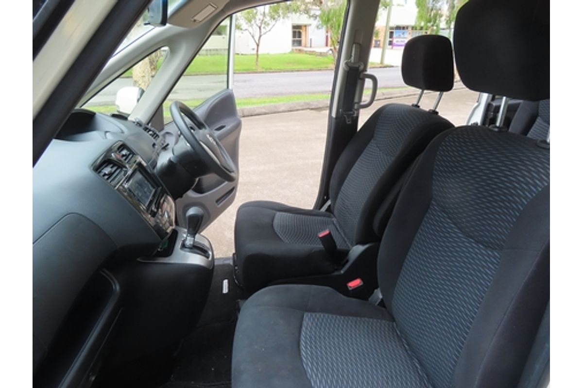 2014 Nissan SERENA C25 PEOPLE MOVER