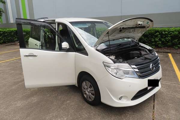 2014 Nissan SERENA C25 PEOPLE MOVER