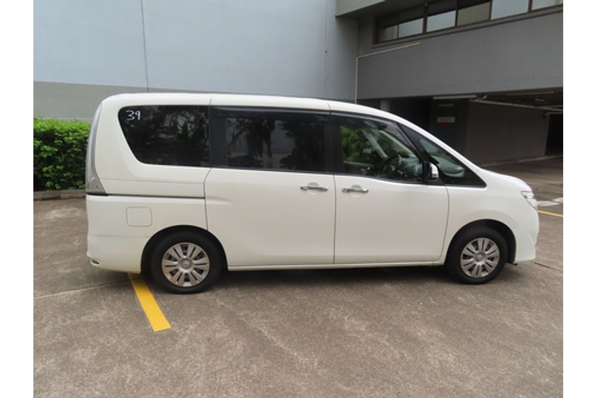 2014 Nissan SERENA C25 PEOPLE MOVER