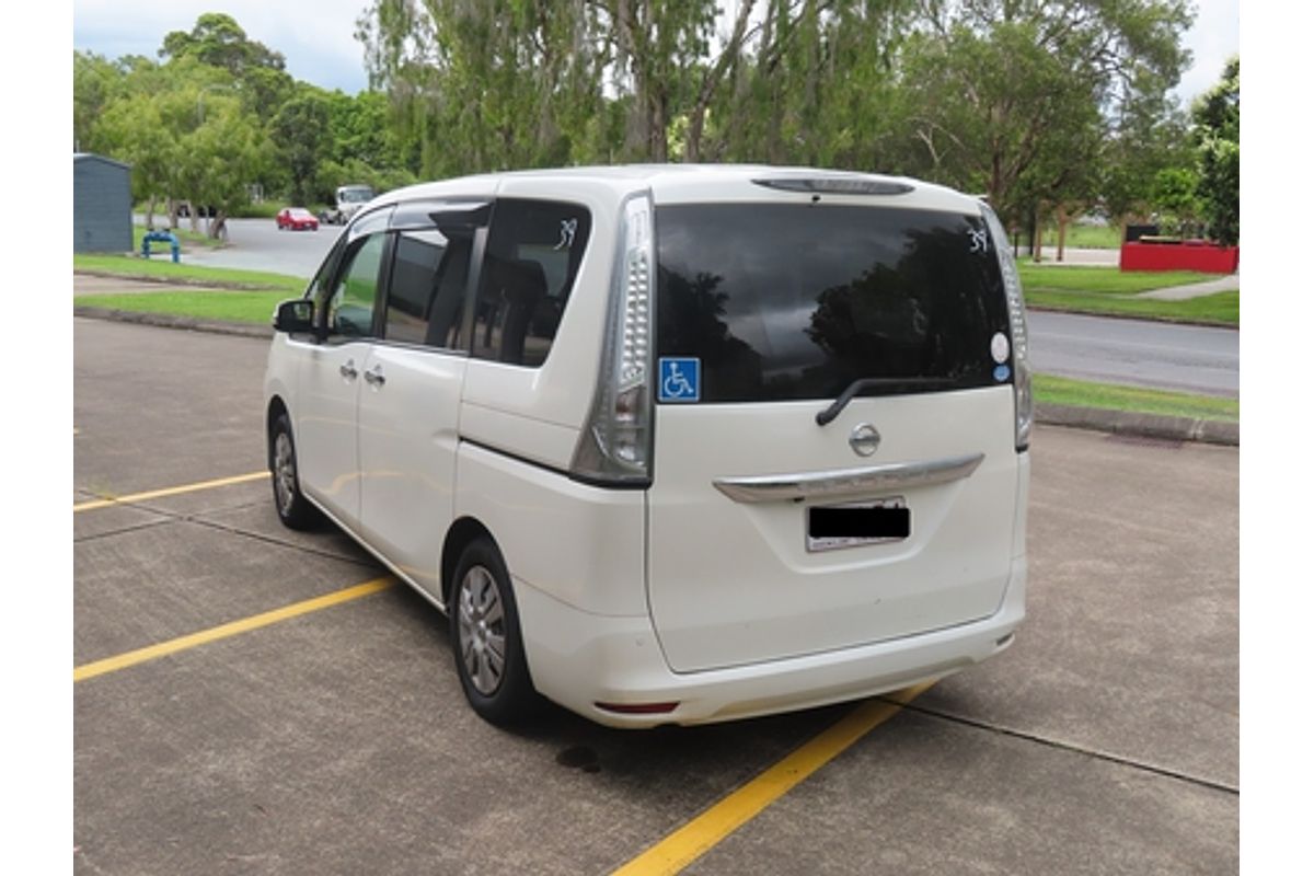 2014 Nissan SERENA C25 PEOPLE MOVER