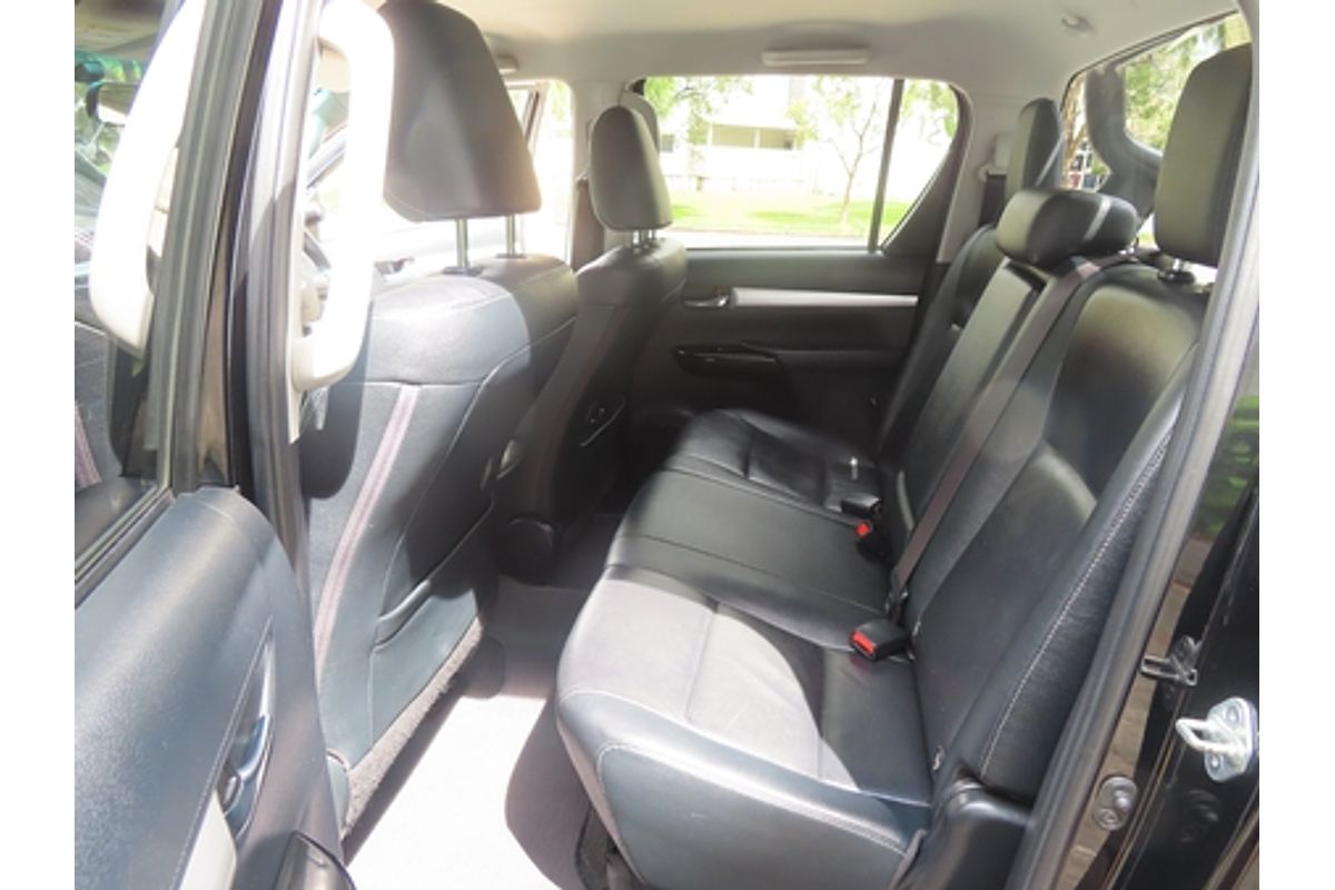 2017 Toyota Hilux SR5 GUN126R 4X4