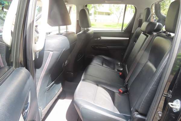 2017 Toyota Hilux SR5 GUN126R 4X4