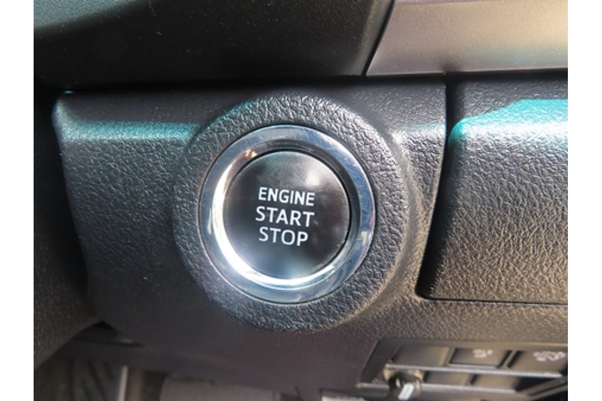 2017 Toyota Hilux SR5 GUN126R 4X4