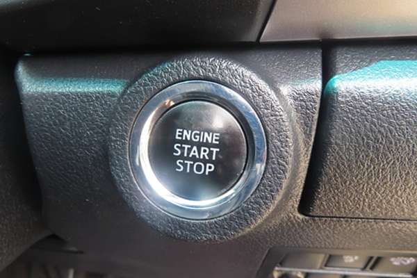2017 Toyota Hilux SR5 GUN126R 4X4