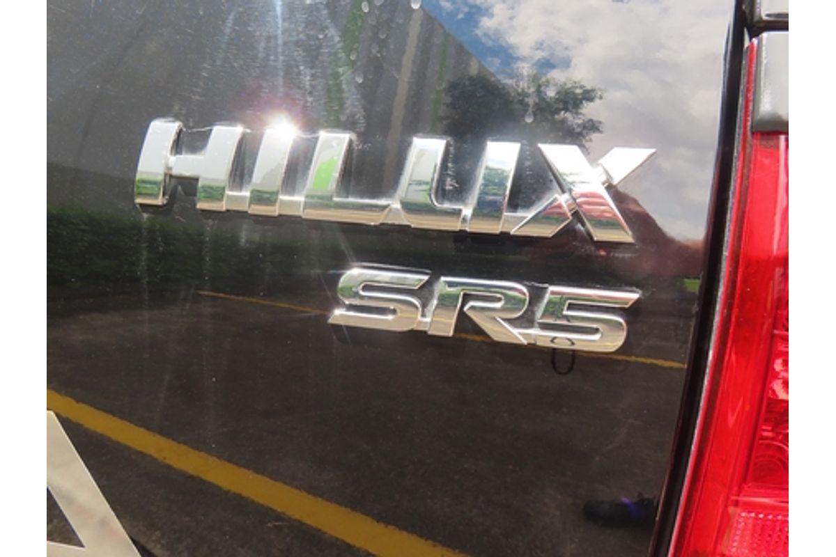 2017 Toyota Hilux SR5 GUN126R 4X4