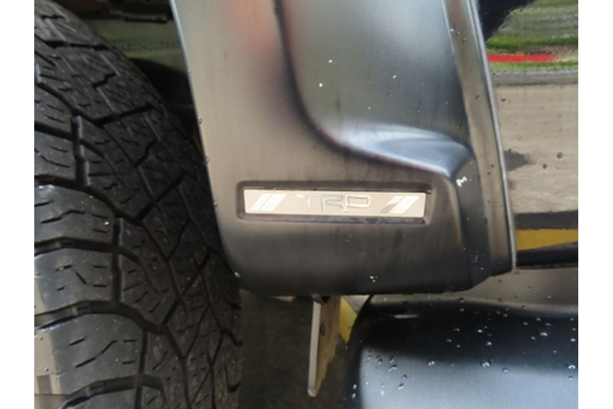 2017 Toyota Hilux SR5 GUN126R 4X4