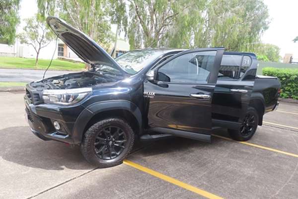 2017 Toyota Hilux SR5 GUN126R 4X4