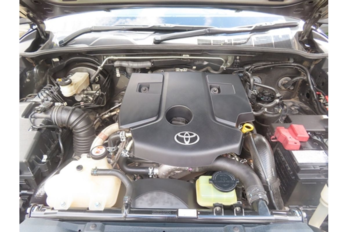 2017 Toyota Hilux SR5 GUN126R 4X4