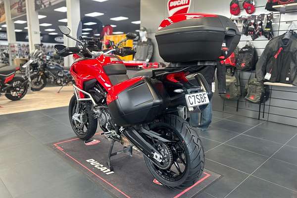 2023 Ducati MULTISTRADA V2S TRAVEL