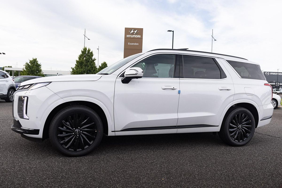 2024 Hyundai Palisade Calligraphy Black Ink LX2.V5
