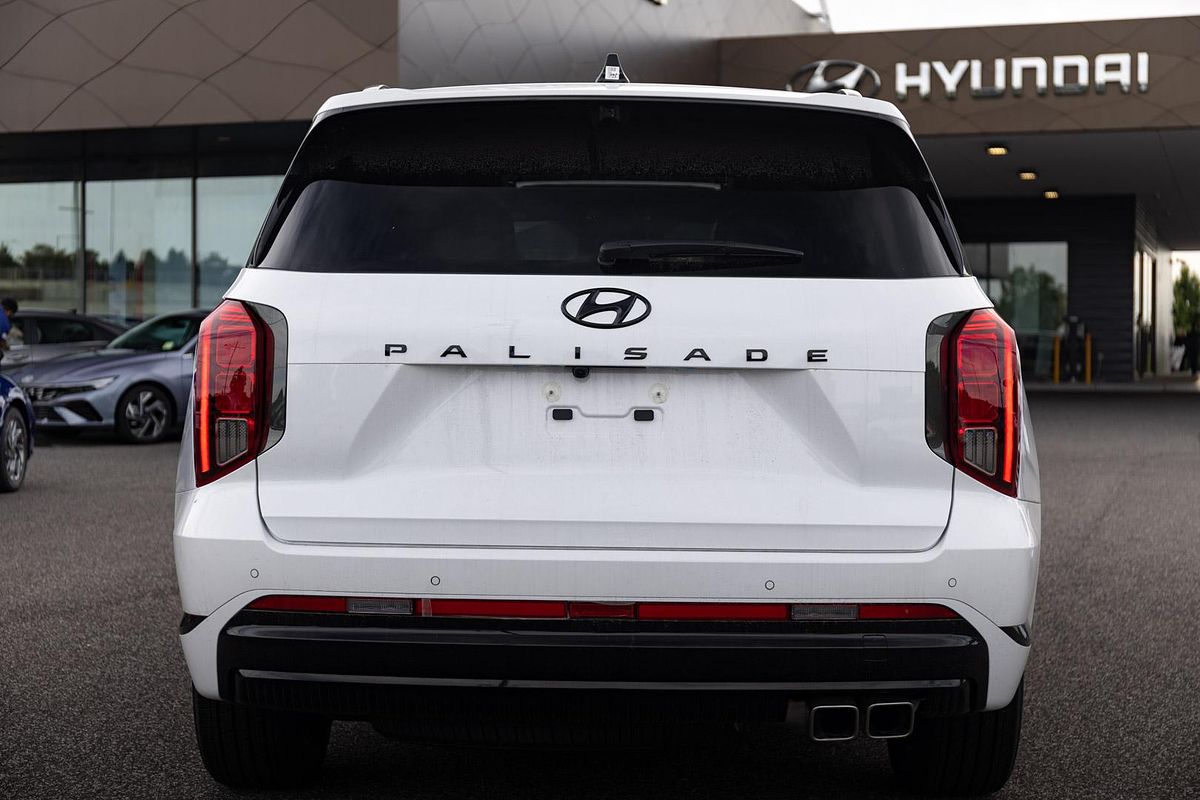 2024 Hyundai Palisade Calligraphy Black Ink LX2.V5