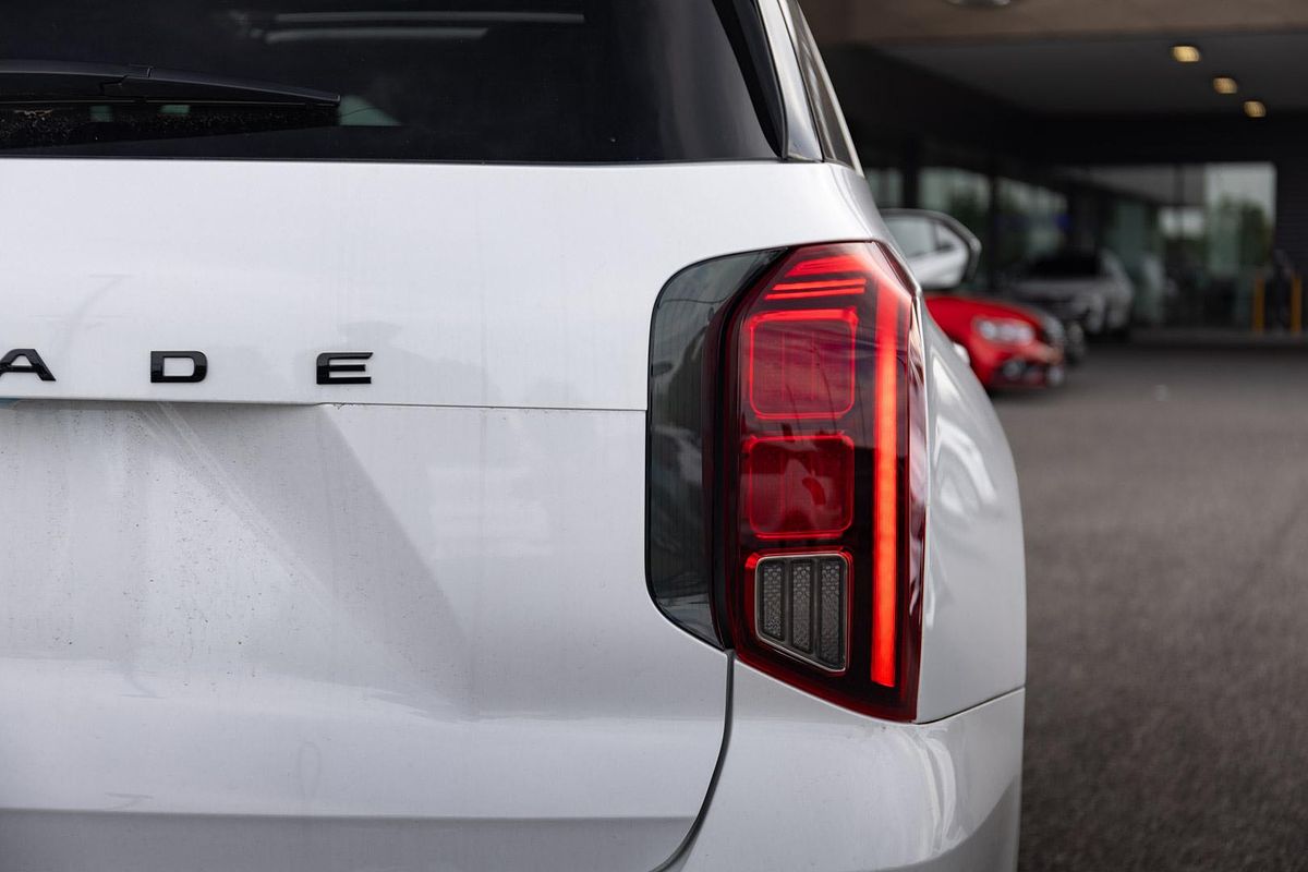 2024 Hyundai Palisade Calligraphy Black Ink LX2.V5