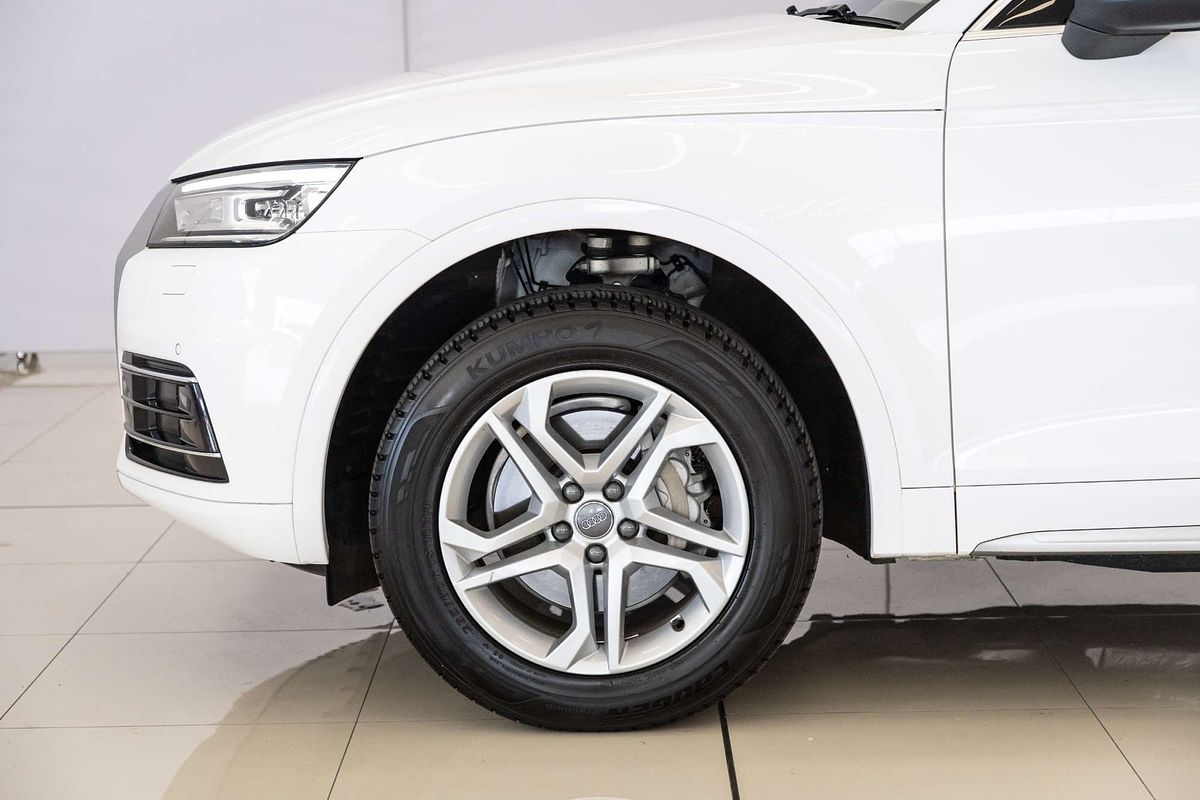 2019 Audi Q5 45 TFSI sport FY