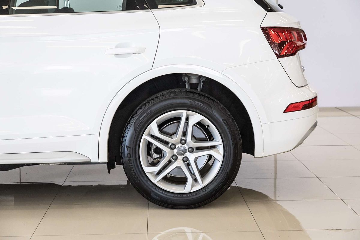 2019 Audi Q5 45 TFSI sport FY