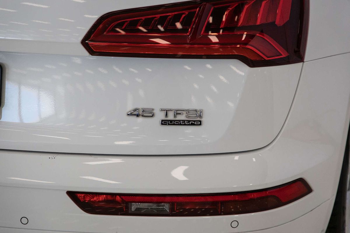 2019 Audi Q5 45 TFSI sport FY