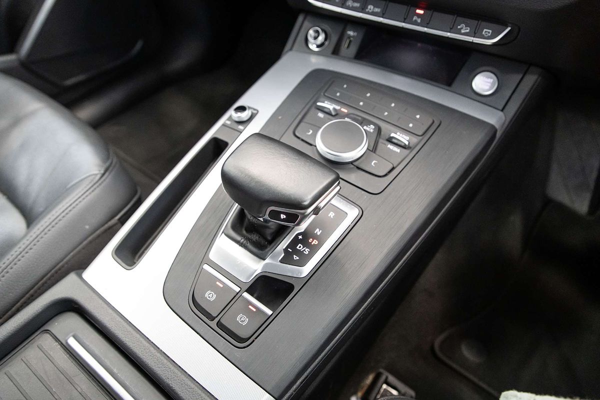 2019 Audi Q5 45 TFSI sport FY