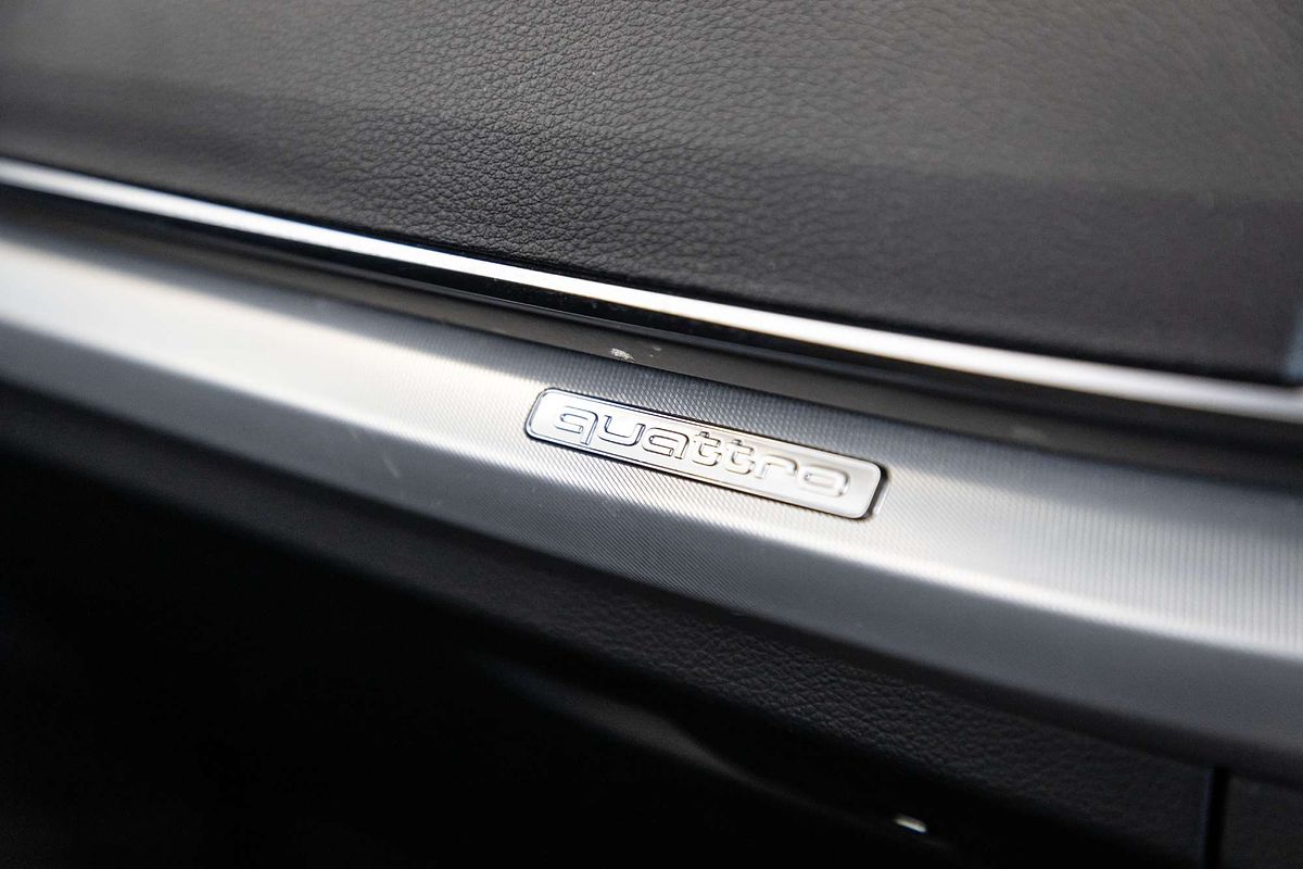 2019 Audi Q5 45 TFSI sport FY