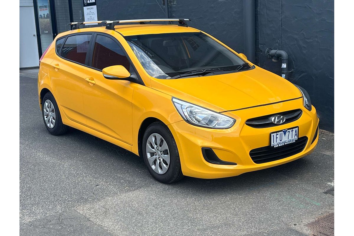 2015 Hyundai Accent Active RB2