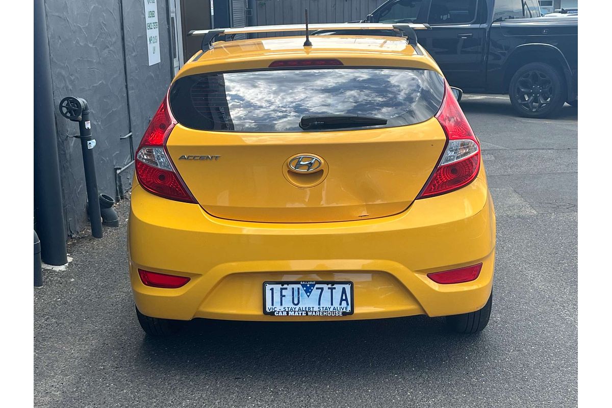 2015 Hyundai Accent Active RB2