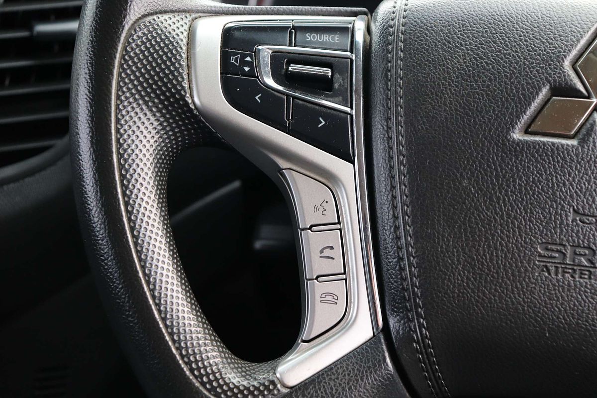 2021 Mitsubishi Triton GLX MR 4X4