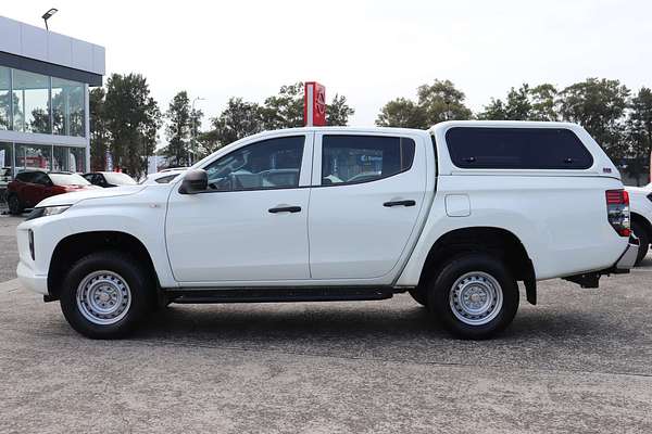 2021 Mitsubishi Triton GLX MR 4X4