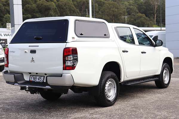 2021 Mitsubishi Triton GLX MR 4X4