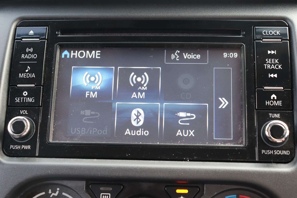 2021 Mitsubishi Triton GLX MR 4X4