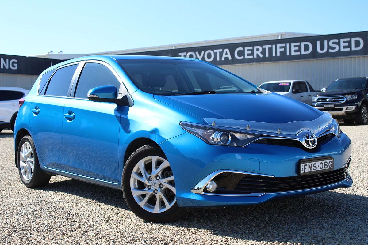 2017 Toyota Corolla Ascent Sport ZRE182R
