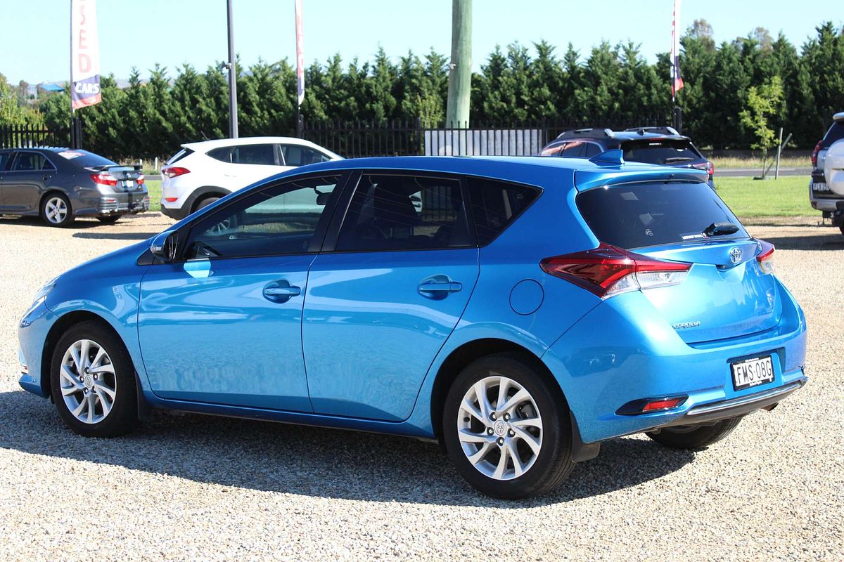 2017 Toyota Corolla Ascent Sport ZRE182R