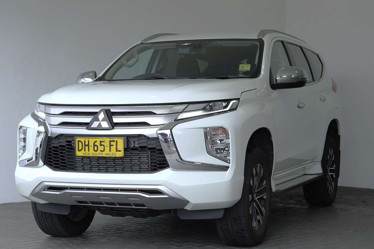 2023 Mitsubishi Pajero Sport GLS QF