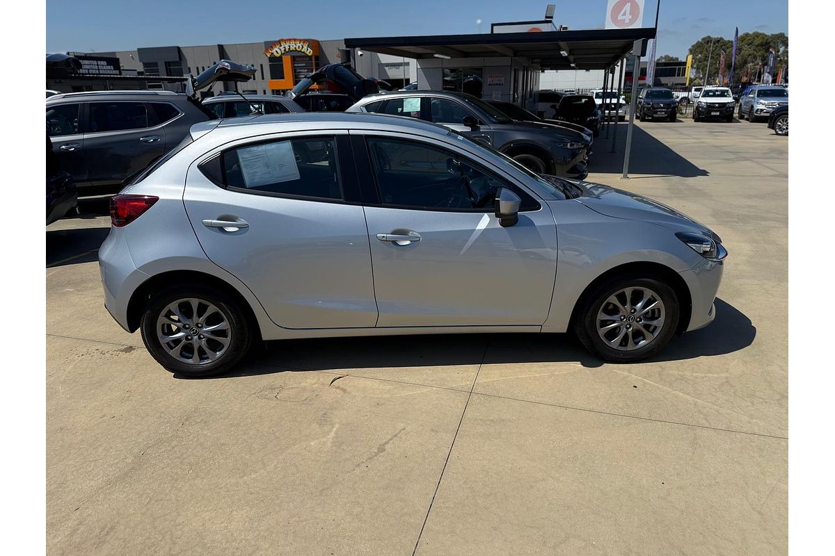 2022 Mazda 2 G15 Pure DJ Series