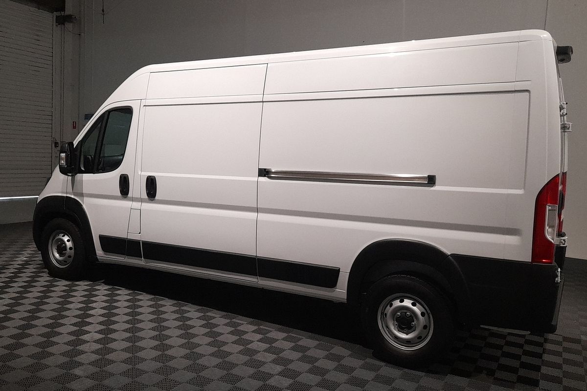 2023 Fiat Ducato Series 8 LWB