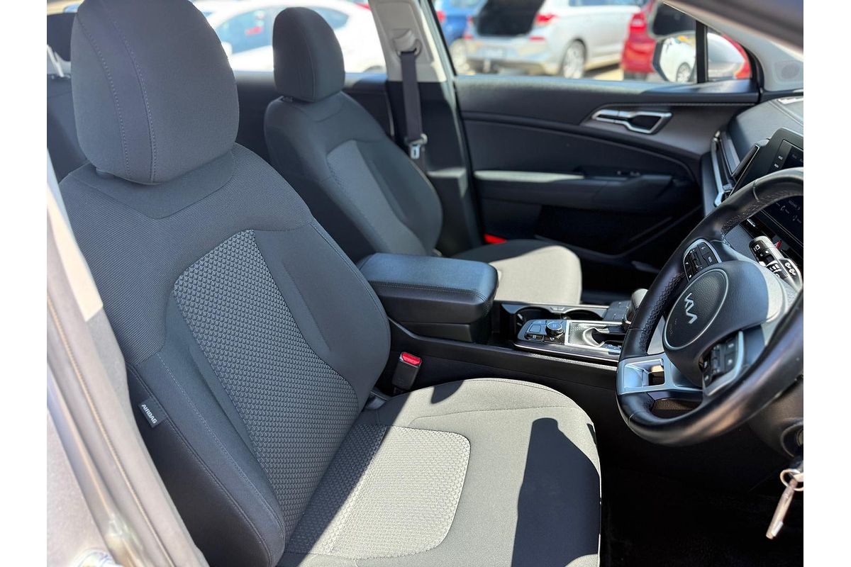2023 Kia Sportage S NQ5