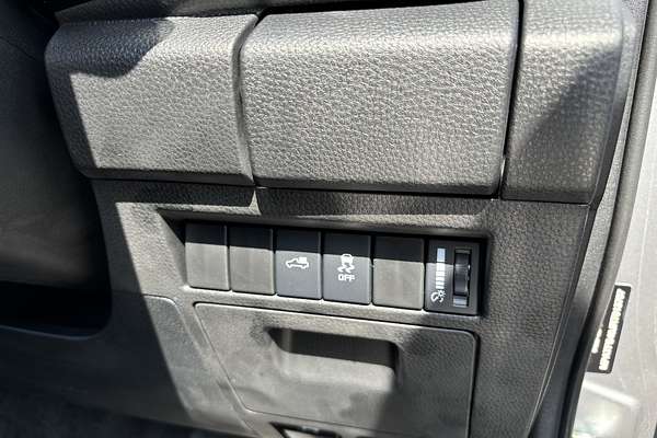 2024 Isuzu D-MAX X-TERRAIN 4X4