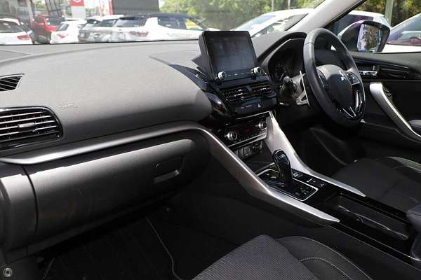 2024 Mitsubishi Eclipse Cross PHEV ES YB