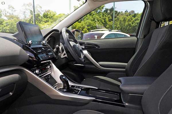 2024 Mitsubishi Eclipse Cross PHEV ES YB