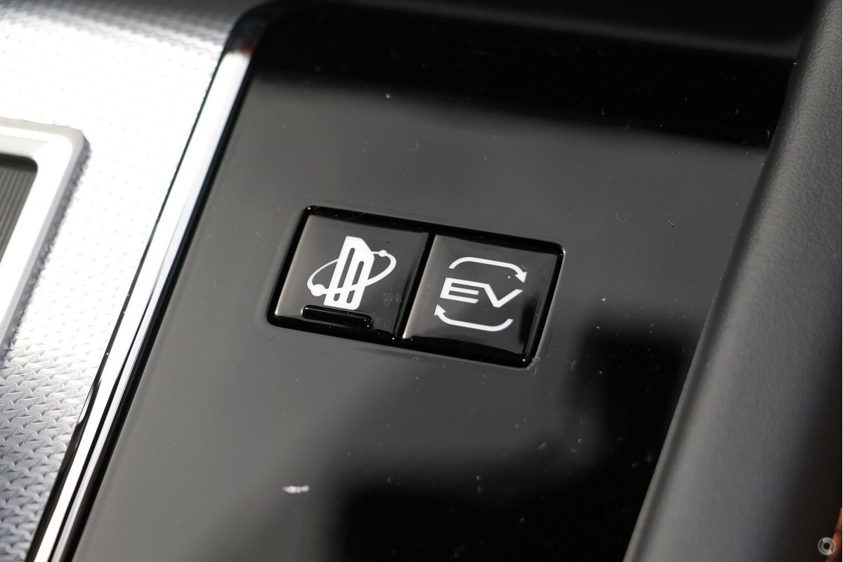 2024 Mitsubishi Outlander PHEV Exceed Tourer ZM