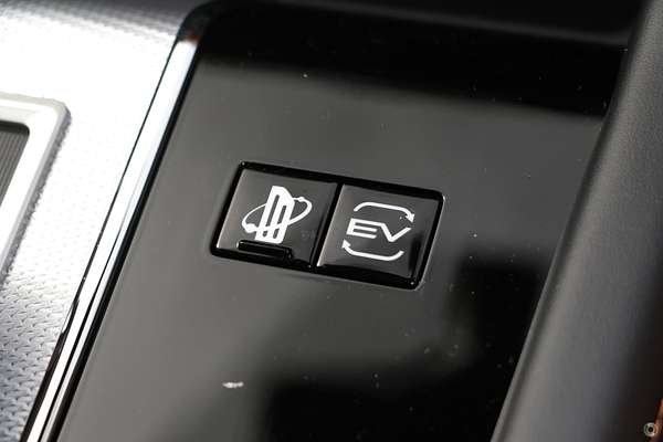 2024 Mitsubishi Outlander PHEV Exceed Tourer ZM
