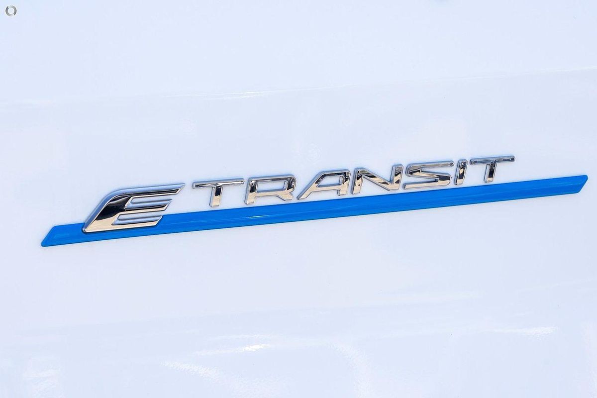 2024 Ford E-Transit 420L VO